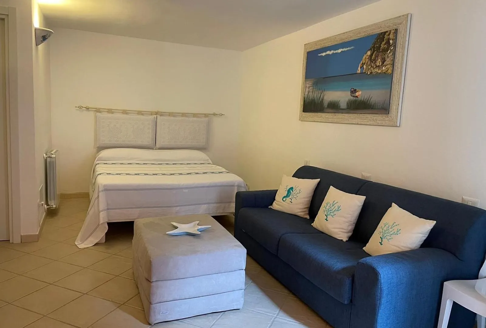 Villa A Golfo Aranci Con Vista Su Tavolara Marinella